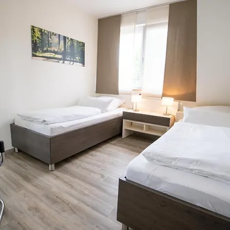 Am Tiergarten 4*