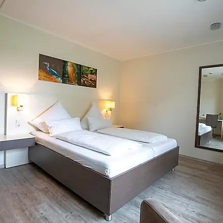 Am Tiergarten 4*